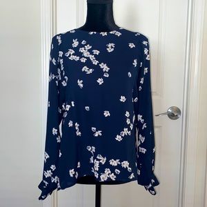 Banana Republic Navy, Floral print blouse - M